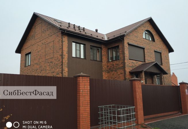 Декоративные вставки на фасад дома из японских фиброцементных панелей